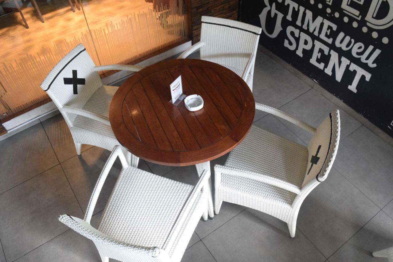 ג'קרטה Sotis Residence Pejompongan מראה חיצוני תמונה